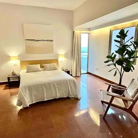 Apartment Luxury Beachfront Las Canteras Las Palmas de Gran Canaria